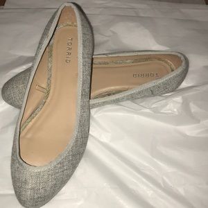 💥WEEKEND SALE💥 Torrid Flats